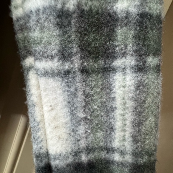 Great used condition banana republic shacket style jacket. Sz m - Picture 7 of 12